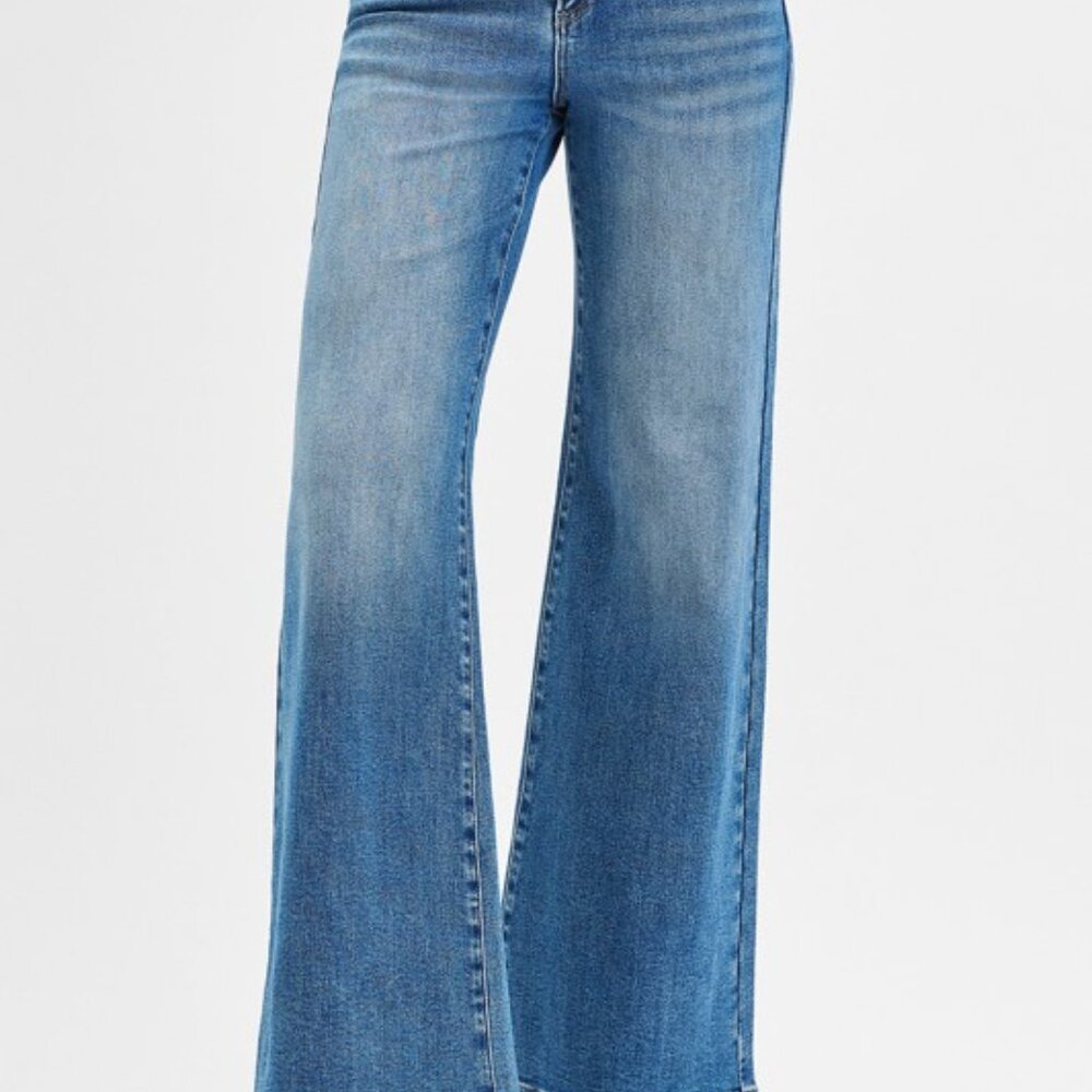 Women's Blue Heart Patch Jeans - Picture 6 of 8